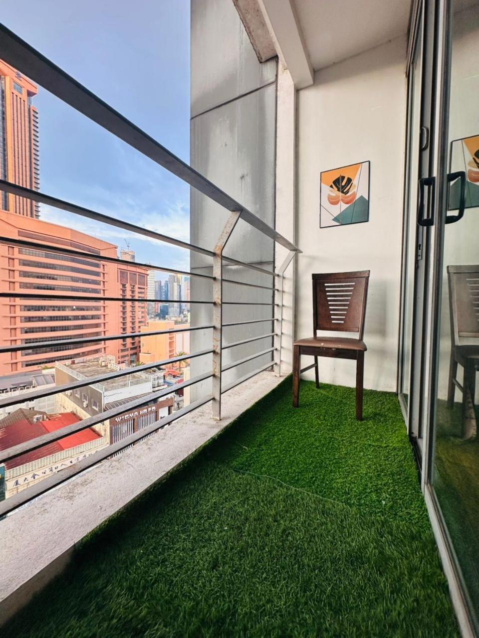 Taragon Service Apartment Kuala Lumpur Exterior photo