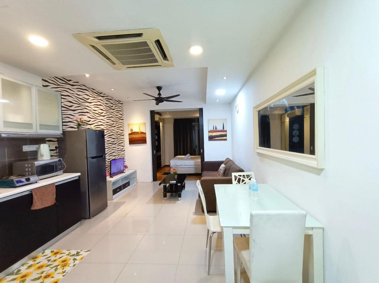 Taragon Service Apartment Kuala Lumpur Exterior photo